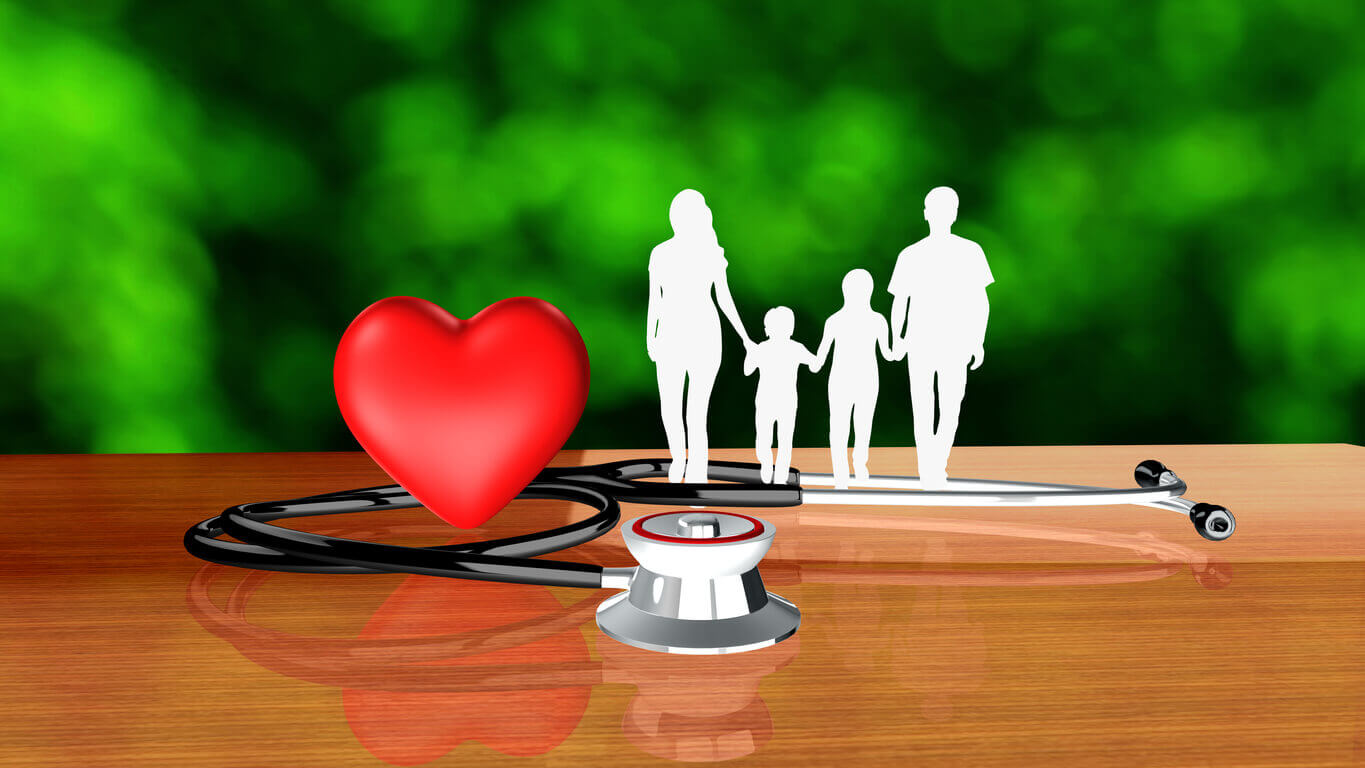 Image illustrating holistic family medicine care, depicting a family icon surrounded by a stethoscope and heart symbol.